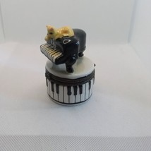 Vintage Cat on Piano Trinket Box, piano stool in box, - £39.09 GBP