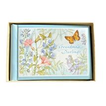 Hallmark Grandma's Darlings Photo Album in Gift Box New Floral Design - $9.85