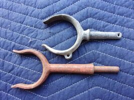 heavy duty metal Marine Oar Locks mixed pair not marching - $21.29