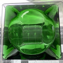 Vintage Mid-Century Emerald Green Glass Square Heavy Cigar Cigarette Ashtray - £8.89 GBP