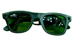 BROKEN RAY-BAN Wayfarer Black Smart Glasses RW4002-(FOR PARTS NON WORKING) - $619.50 MXN