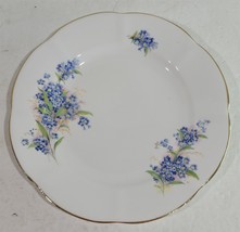 Vintage Roslyn Fine Bone China Blue Flower 8&quot; Plate Made in England - $350.04 MXN