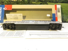 WALTHERS 932-6111 85&#39; AMTRAK SUPERLINER SLEEPING CAR- BOXED - LN- S31Z - $800.85 MXN