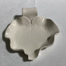 Off White Art Pottery Leaf Trinket Dish Bowl 6x6 inch Handmade Signed .Py - £9.38 GBP