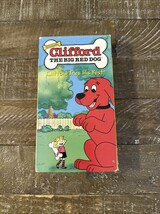 Clifford The Big Red Dog Clifford Tries His Best VHS - $11.76