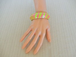 Fun vintage totally 80&#39;s lime green &amp; neon pink striped wooden bangle bracelet - £9.43 GBP