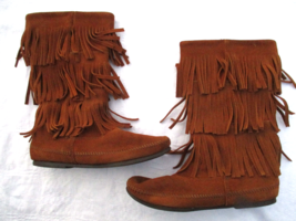 Minnetonka 3-Layer Fringe Boots Moccasins Brown Suede Leather Size 9 Nordstrom - £18.55 GBP