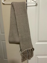 Beige/White scarf Banana Republic Women - e110 - $9.90