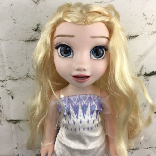 Primary image for Disney Frozen 2 MAGIC IN MOTION Queen Elsa The 5th Spirit Singing Doll Tested
