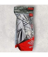 NEW Umbro Arturo Black &amp; White Youth Sz Small Shin Guards 3&#39; 11&quot;- 4&#39; 7&quot; ... - $14.93