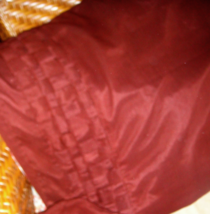Simply Vera Wang Set of 2 Chunky Woven Red-Brown Euro Pillow Shams Euc - $12.97
