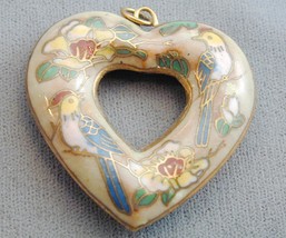 Vintage Heart Shaped Cloisonné Pendant Birds &amp; Flowers - £23.48 GBP