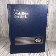 The World Book Year Book Hardcover 1984 Events Of 1983 Excellent Used Condition - £7.75 GBP