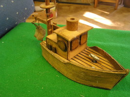 Vintage Wood L Tug Boat Music Box......Tune ???.......SALE---FREE Postage Usa - £31.65 GBP