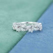 14K Weiß Vergoldet 0.50 Karat Rundschliff Diamant Blume Halbe Ewigkeit Ehering - £121.64 GBP