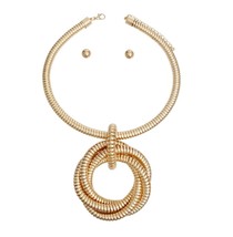 Women Fashion Gold Over 4 Coiled Ring Pendant Chunky Coiled Choker Necklace Set - £46.50 GBP