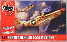Level 1 Model Kit North American P-51D Mustang Fighter Aircraft With 2 Scheme By - £29.63 GBP