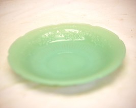 Alice Jade Ite Saucer Anchor Hocking Fire King Jade Green Floral Rim - £9.66 GBP