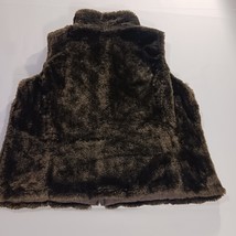 Weatherproof Women's Brown Faux Fur Reversible Full Zip Vest Size Medium image 4