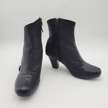 Clarks Women’s Ruby Glimmer Black Leather Ankle Boots Sz 8 1/2 Comfort  - $32.99