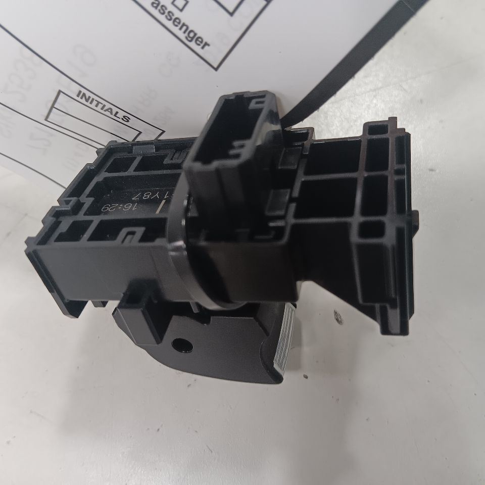 Toyota Corolla Power Window Switch Right Passenger Rear  2019 2020 2021 Item image 2