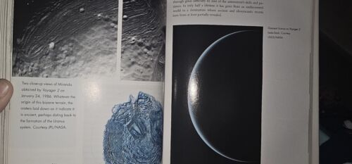 Pale Blue Dot A Vision of the Human Future in Space by Carl Sagan 1994 Item image 8