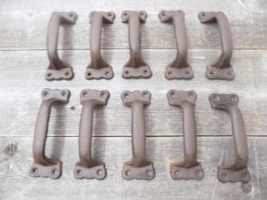 10 CAST IRON HANDLES RUSTIC DRAWER PULLS 5 1/2&quot;  TABLE TRAY CABINET WIND... - £23.69 GBP