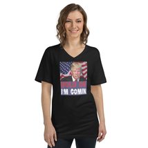 Trump 2024 Hold on, I&#39;m Comin&#39; Women&#39;s V-Neck Black - £21.85 GBP