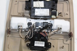 2005-2007 CADILLAC STS FRONT OVERHEAD DOMELIGHT TAN R2115 image 6