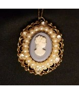 CORO 1950’s Vintage Cameo Necklace Pendant Rhinestone Blue Cameo 14K GF ... - $748.79 MXN