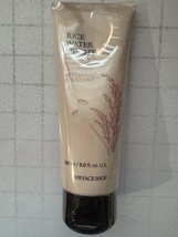 THE FACE SHOP - Rice Water Bright Cleansing Foam 150ml  - €7,79 EUR