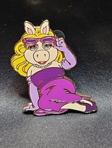 Disney Pin - Muppets - Miss Piggy Lounging Purple Gown Gloves Shoes 2004... - $40.38