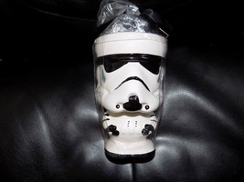 Disney&#39;s Star Wars Galerie White Storm Trooper &amp; Darth Vadar Ceramic Goblet Mugs - £30.16 GBP