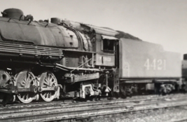 St Louis San Francisco Railway Railroad SLSF #4421 4-8-2 Locomotive B&amp;W Photo - £9.72 GBP