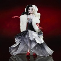 Disney Villains Style Series Cruella De Vil Fashion Doll 101 Dalmatians ... - $18.99