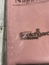 Vintage Cloth Dinner Napkins Set of 4 NEW Pink Scotchgard Stain Release #64818 - £5.83 GBP