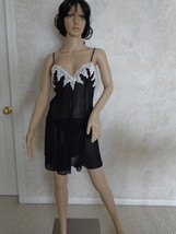 2 Piece Negligee/Lingerie Set is made by Gilligan &amp; O’Malley (#0735). - £55.94 GBP