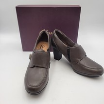 Clarks Collection Size 7.5 W Heeled Booties Slip On Leather Uppers Gray - $551.96 MXN Clarks Collection Size 7.5 W Heeled Booties Slip On Leather Uppers Gray - $551.96 MXN