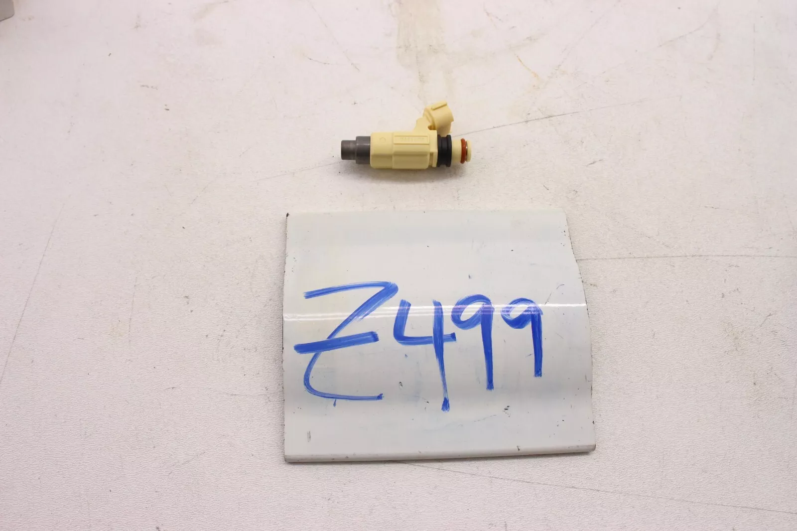 New OEM Fuel Injector 2001-2005 Eclipse Galant Lancer Sebring Stratus MR... - $123.75