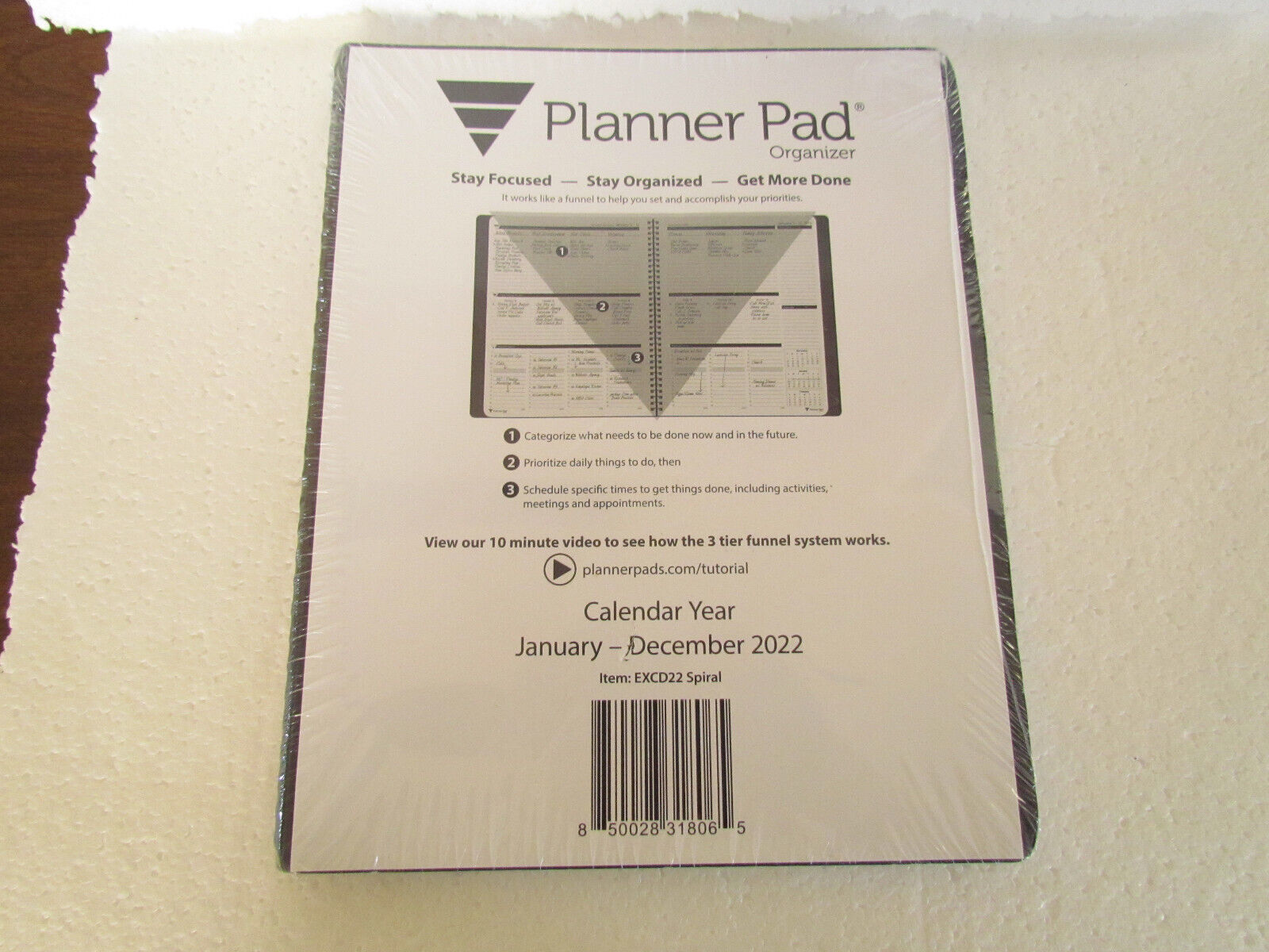 Planner Pad Spiral Bound 3Tier Funnel Down Organizer, January 2022