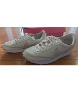 Women Nike Daybreak Sail Snakeskin DH4262-100 Size 8.5 - $1,161.91 MXN