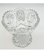 Wide Mouth Footed Bowl Star Crystal Design And Scalloped Rim - $41.87 CAD
