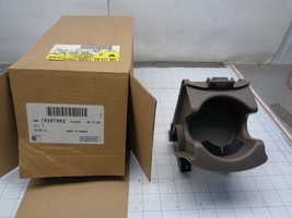 GM 10287062 Cup holder Front Intrigue Neutral Color  OEM NOS - $39.65