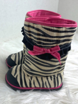 TrimFoot Girls Toddler Sz 5 Zebra Print Boots Pink black White - £10.89 GBP