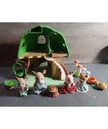 Calico Critters Sylvanian Families Fairies Secret Tree House Playset FIg... - £62.23 GBP