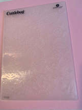 Cricut Cuttlebug Large Snowflake embossing folder - £5.50 GBP