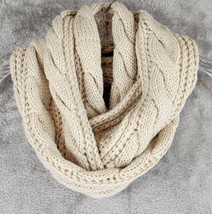 Neosan Scarf Womens One Size Beige Cable Knit Preppy Winter Infinity Loop - £26.61 GBP