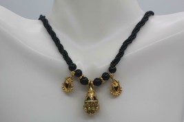 18K Gold &amp; Black Onyx Bead Twisted Triple Strand Filigree Enamel Tassel Necklace - £483.41 GBP