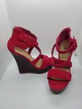 Just Fab Shoes Fuchsia Pink Saffron Size 9 Velvet Buckles - £11.87 GBP