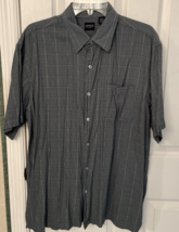 Arrow Men&#39;s Grey Check Button Down Shirt Size Large - $15.87